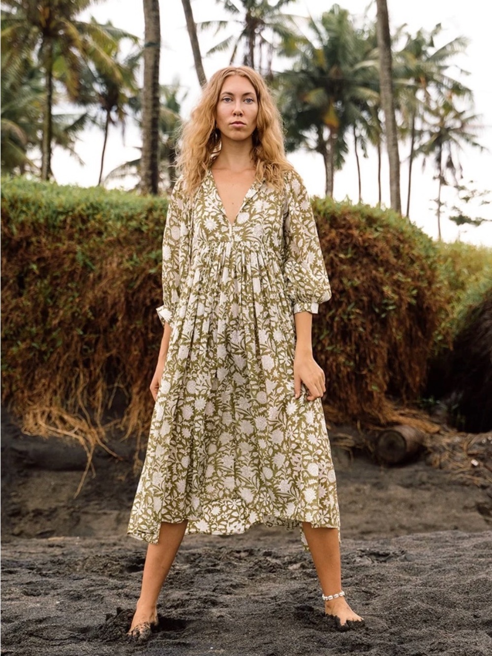 Daughters of India Kyra Midi Olive Size XXL